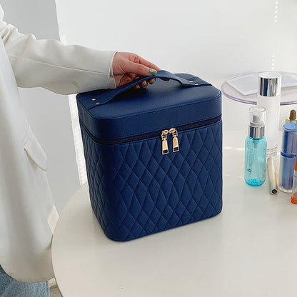 Portable Cosmetic Bag With Mirror Design Fashion