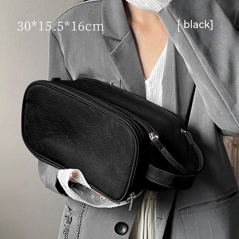 Large Capacity Portable Cosmetic Bag Women