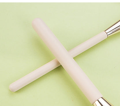 New Cosmetic Brush Fingertip Concealer